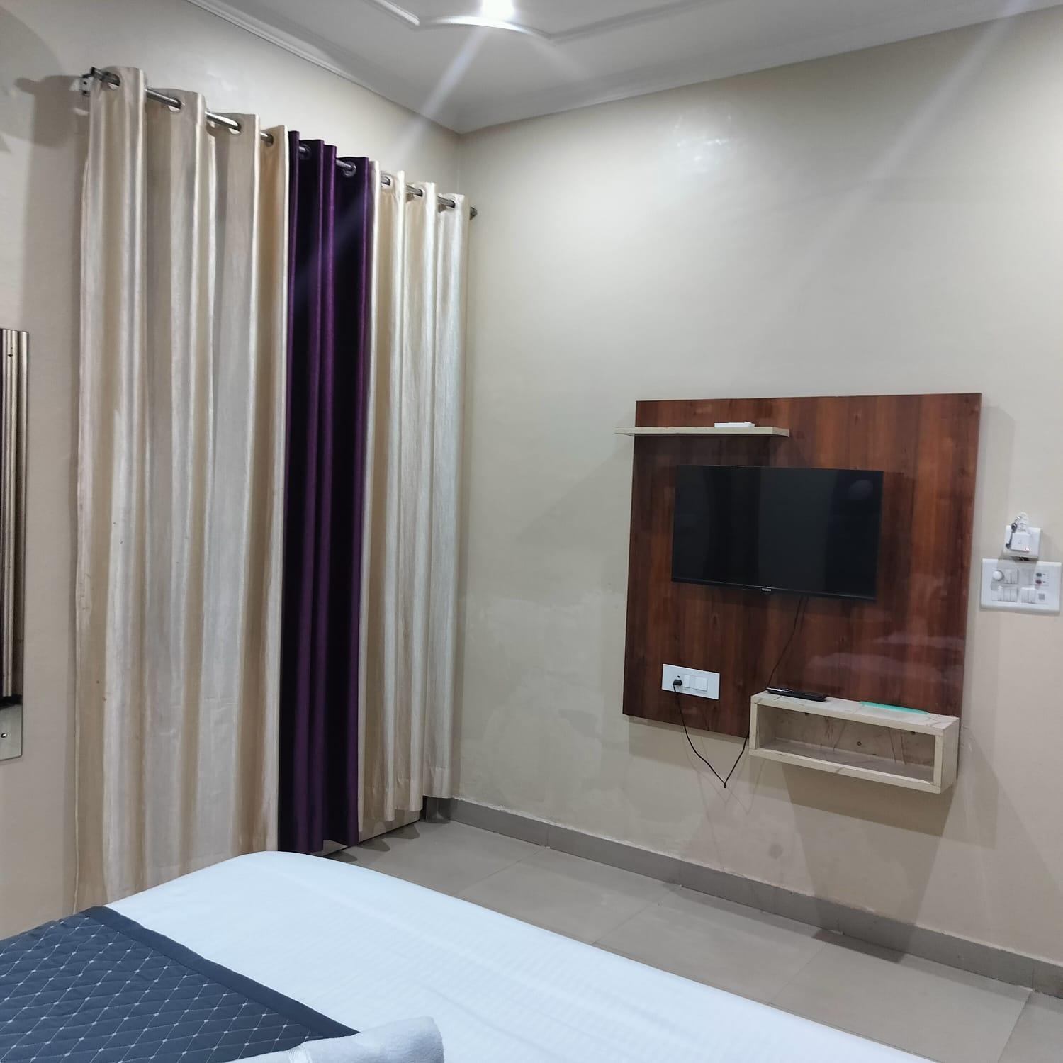 The Five Dimension Apartman Agra  Kültér fotó