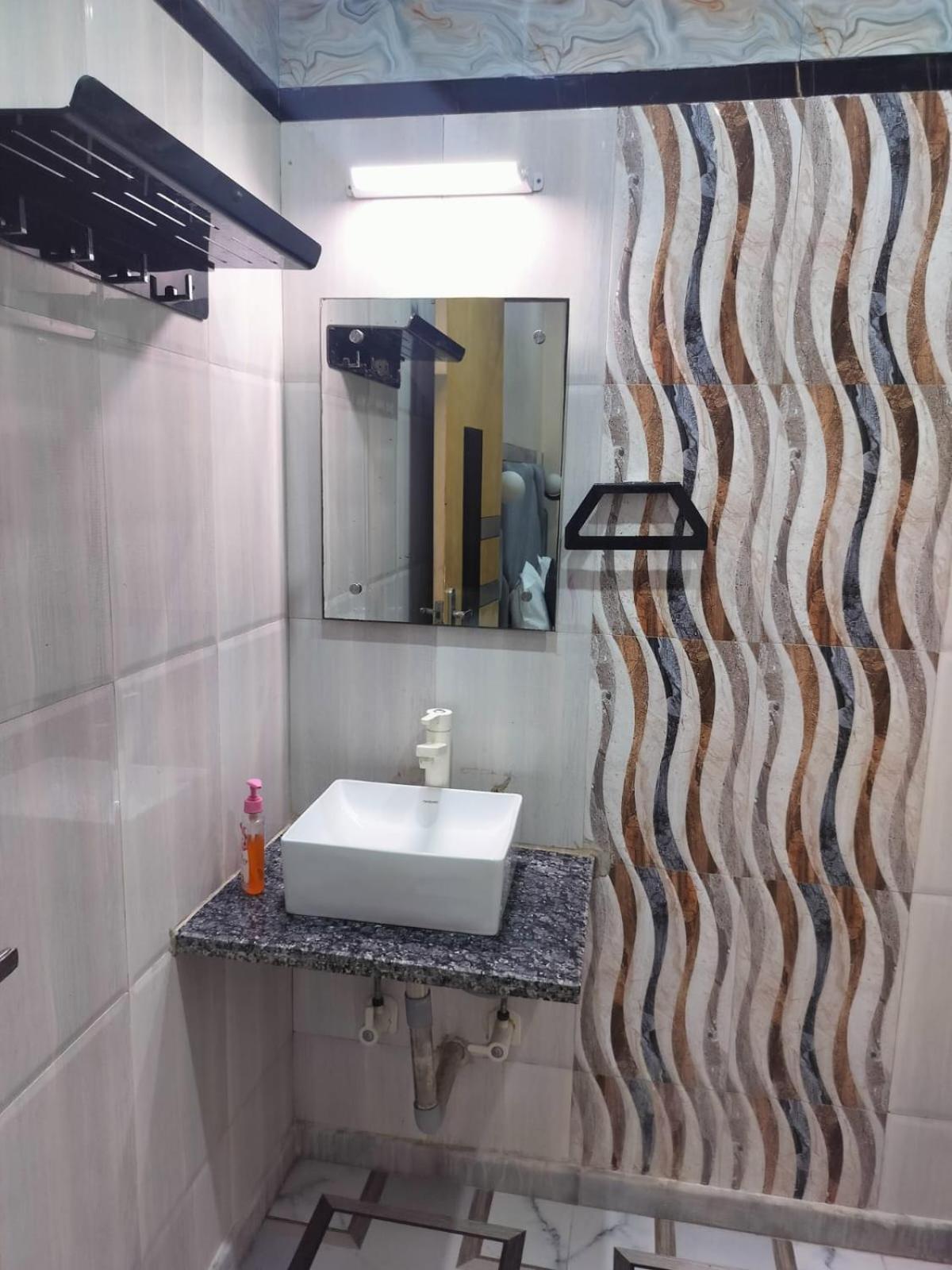 The Five Dimension Apartman Agra  Kültér fotó