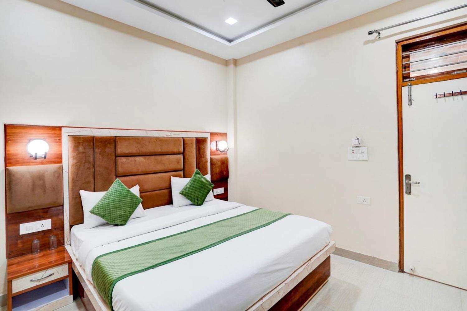 The Five Dimension Apartman Agra  Kültér fotó