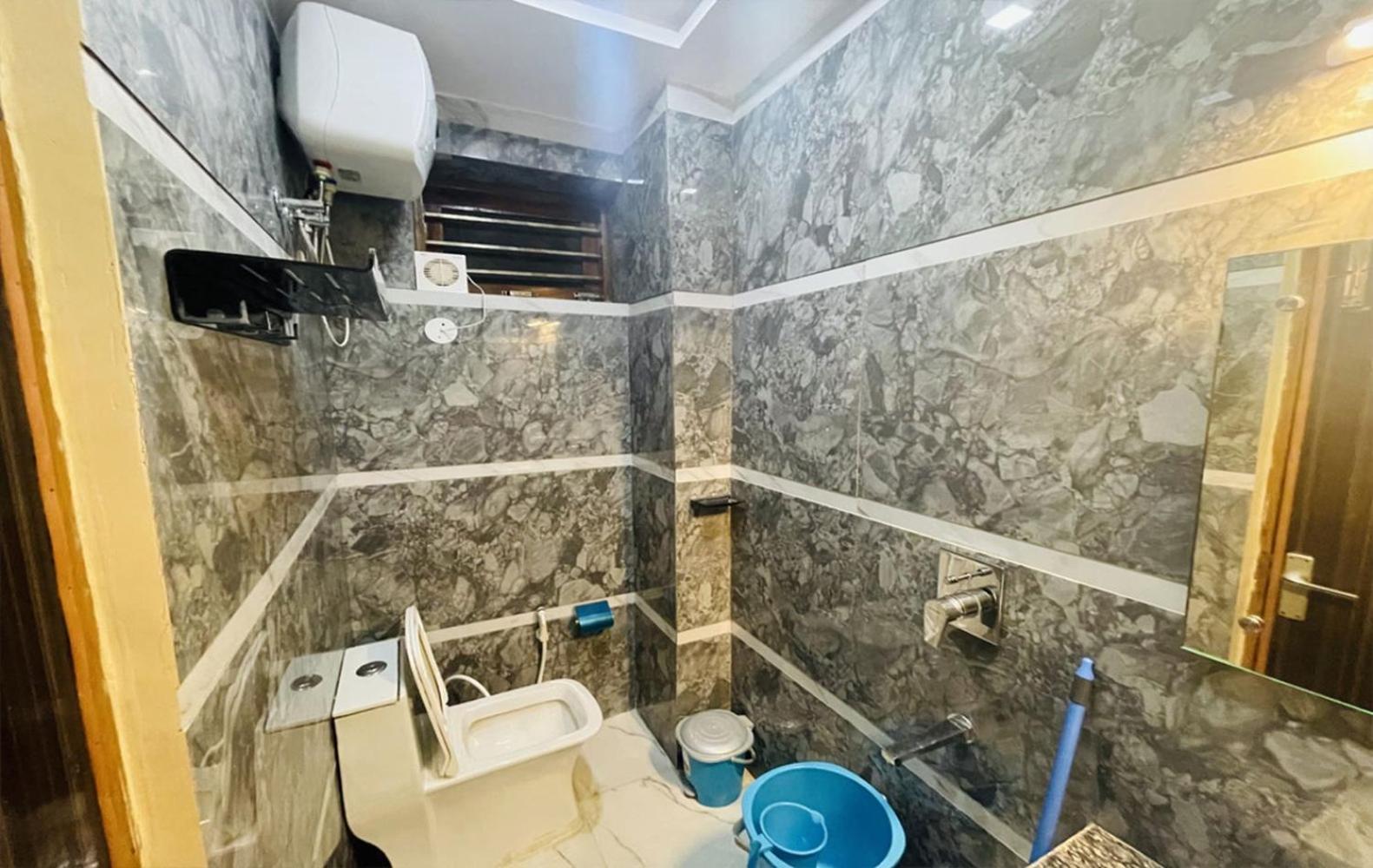 The Five Dimension Apartman Agra  Kültér fotó