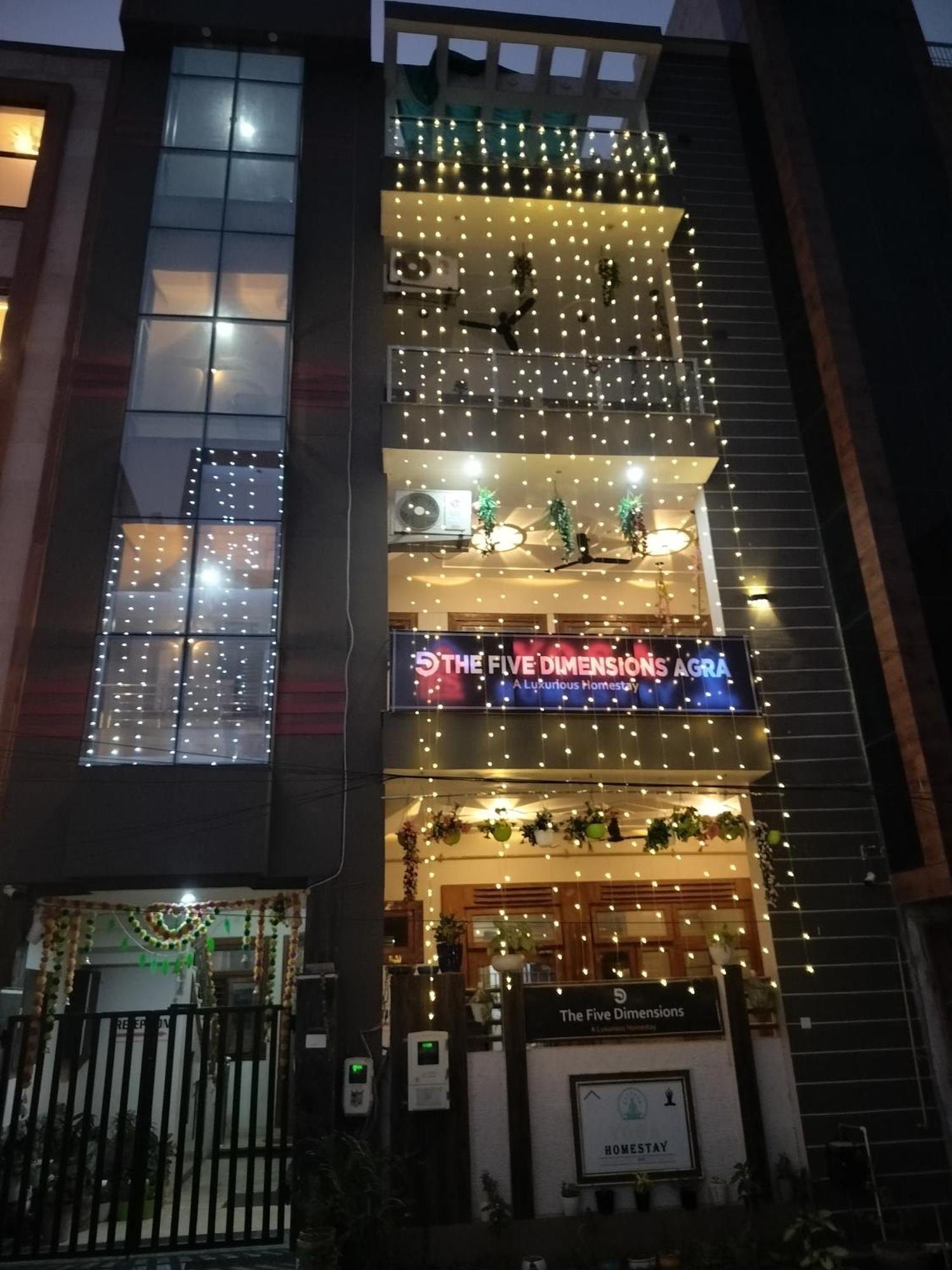 The Five Dimension Apartman Agra  Kültér fotó